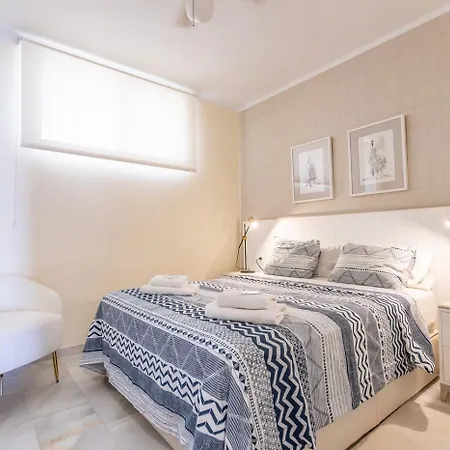 Altamira 61 - One Bed אדחה